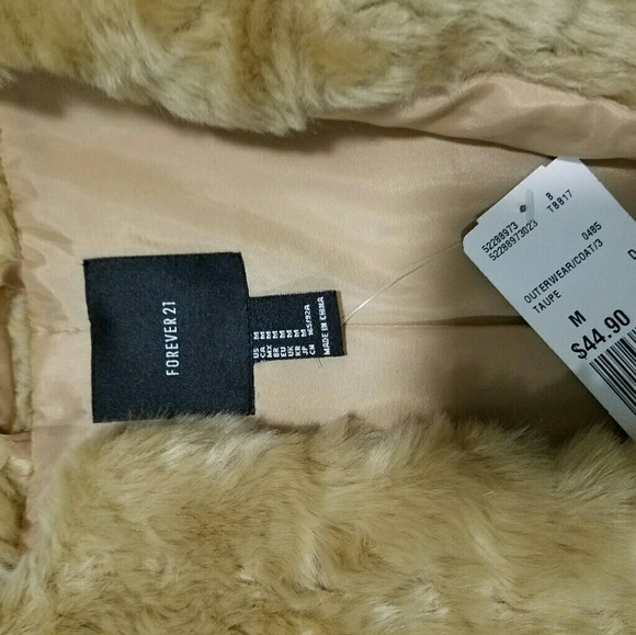 Faux Fur Jacket - Picture 3 of 3